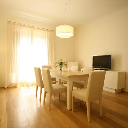 Palagio Apartment *